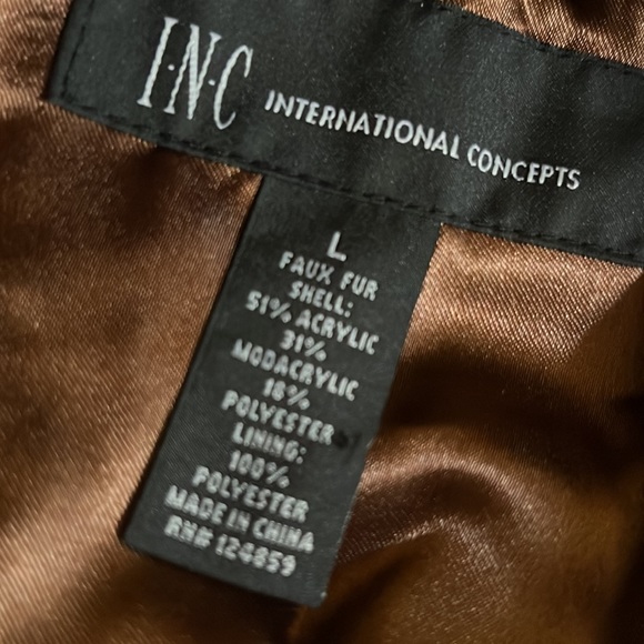 I.N.C Size L brown short faux fur jacket in excellent condition - Picture 8 of 8
